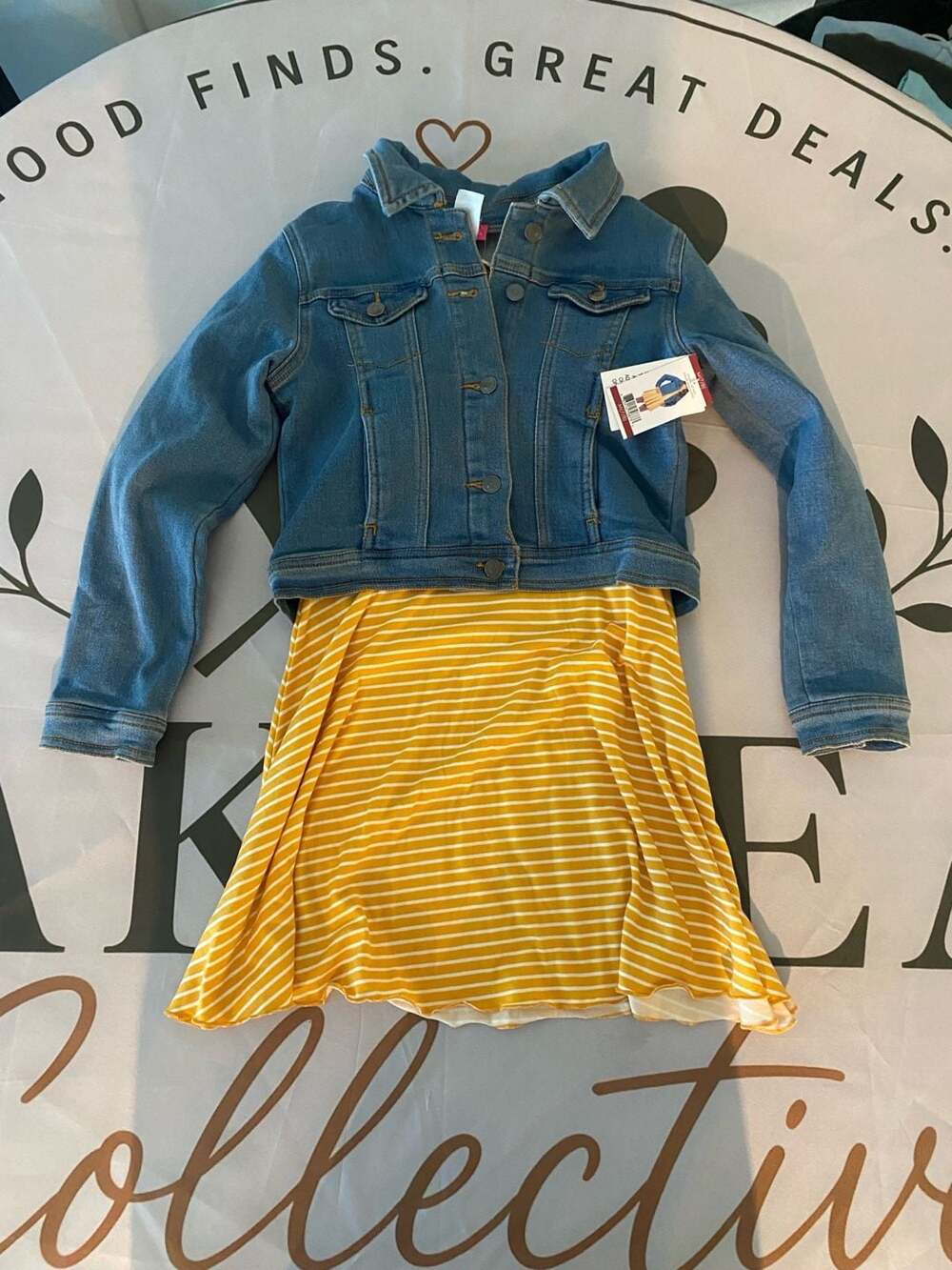 Zunie Girl 2-Piece Denim Jacket and Striped Dress Set size 7/8